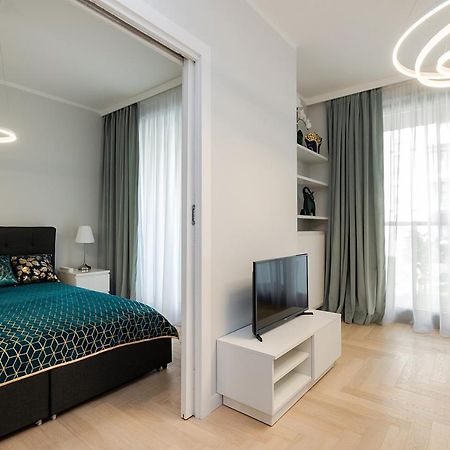 Wola Luxe Apartment Varsó Kültér fotó