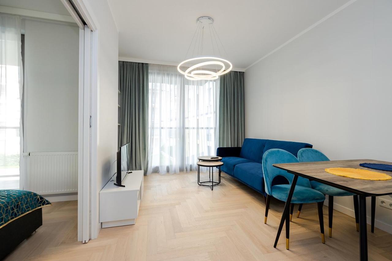 Wola Luxe Apartment Varsó Kültér fotó